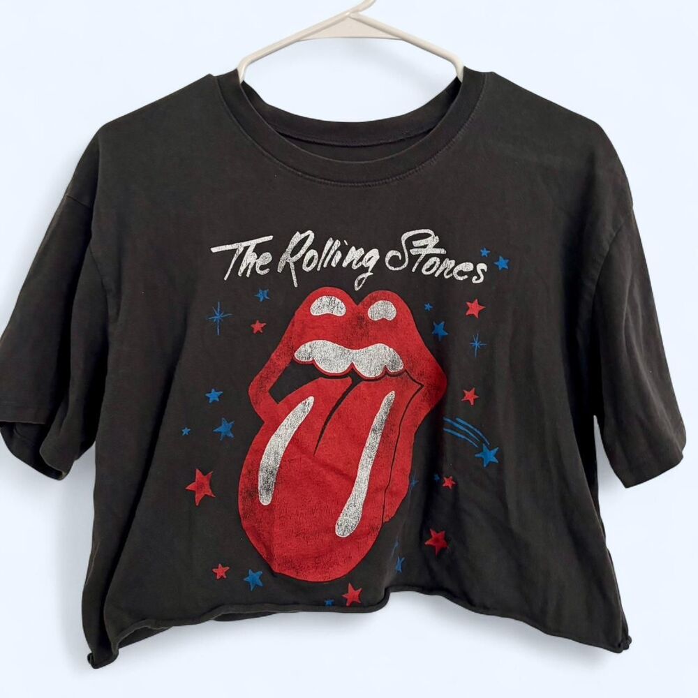 Hollister Co. Rolling Stones Crop-top
